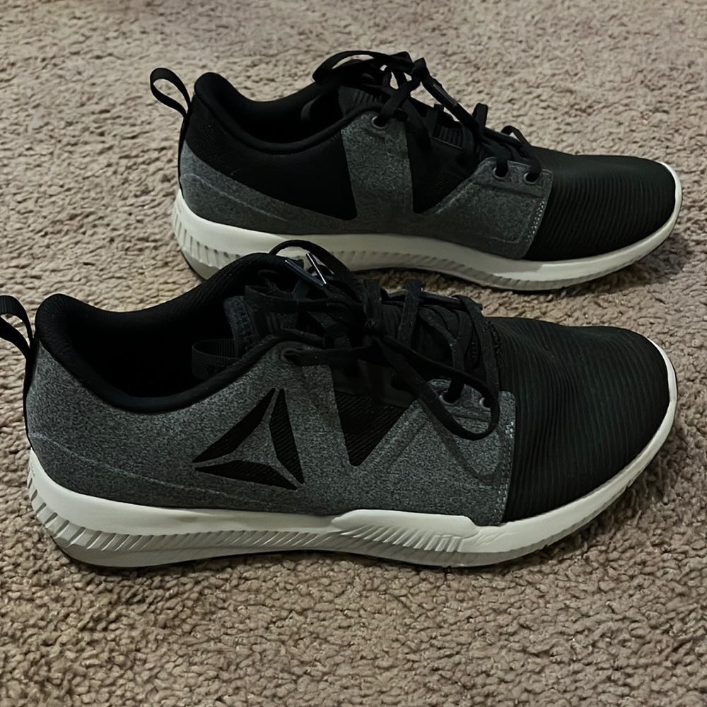 Reebok tennis shoes